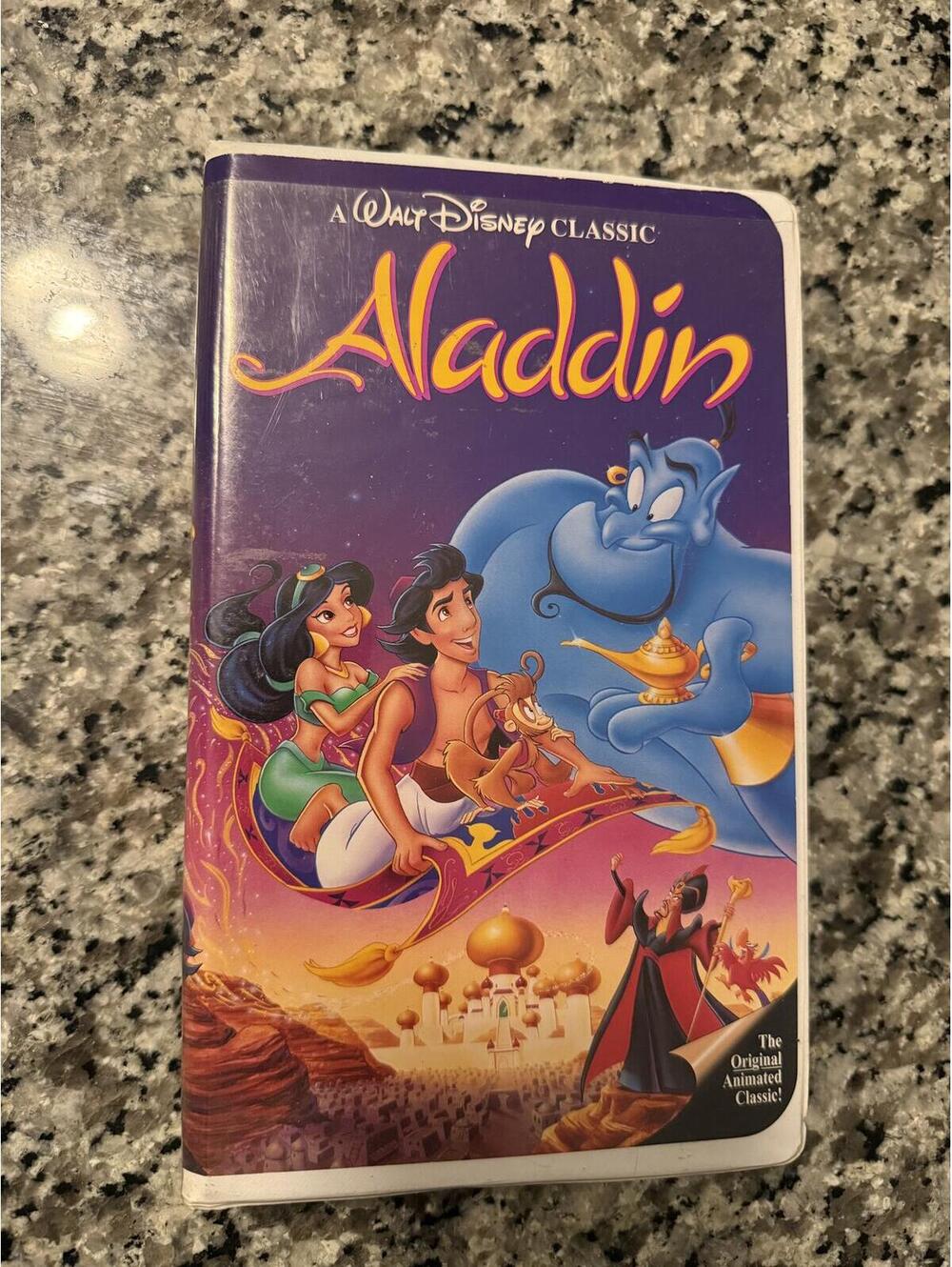 Aladdin VHS The Classics Collection White Clamshell Case Vintage